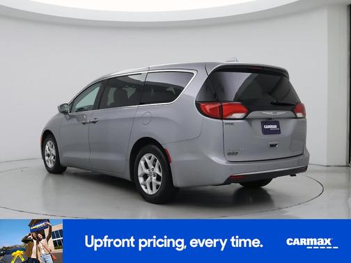 2020 Chrysler Pacifica Touring