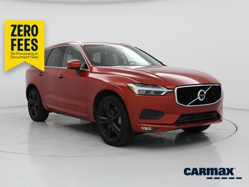 Red 2018 Volvo XC60 T6 Momentum