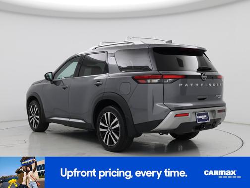 2023 Nissan Pathfinder Platinum
