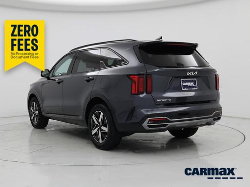 Gray 2023 Kia Sorento S