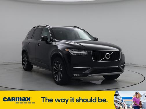 2019 Volvo XC90 T5 Momentum