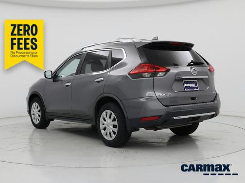 Gray 2017 Nissan Rogue S