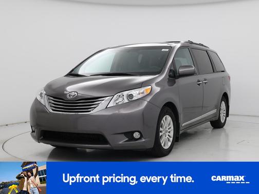 2017 Toyota Sienna XLE