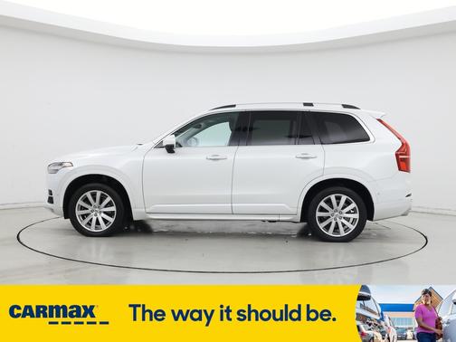 2017 Volvo XC90 T6 Momentum