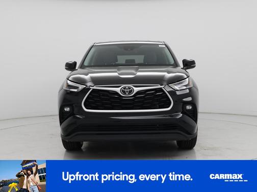 Black 2021 Toyota Highlander LE