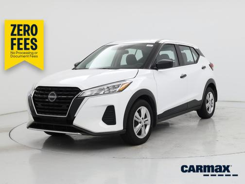 White 2024 Nissan Kicks S