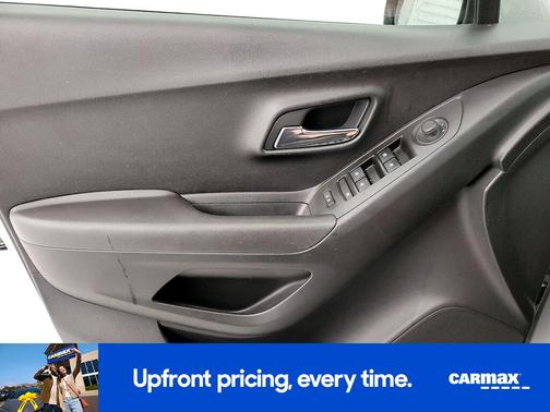 Silver 2019 Chevrolet Trax LS