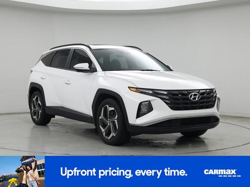 White 2024 Hyundai TUCSON SEL