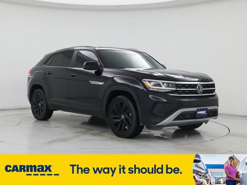 2022 Volkswagen Atlas Cross Sport SE w/Tech