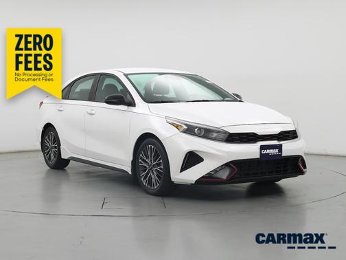 White 2022 Kia Forte GT-Line