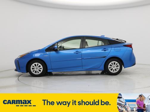 2019 Toyota Prius LE