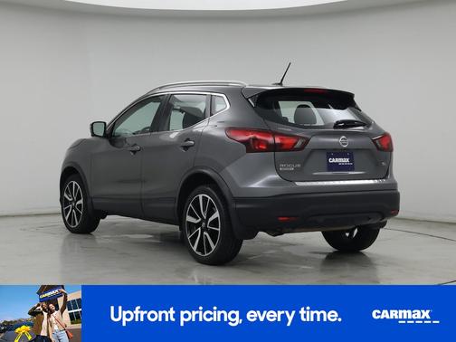 Gray 2018 Nissan Rogue Sport SL