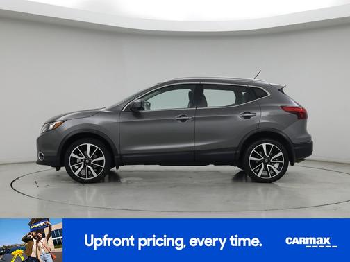 Gray 2018 Nissan Rogue Sport SL