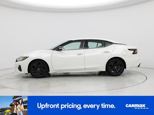 White 2019 Nissan Maxima SV