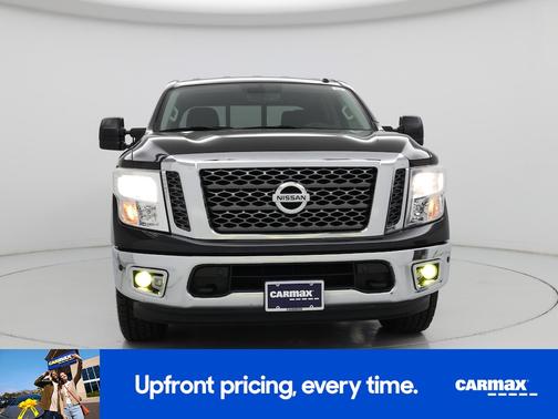 2018 Nissan Titan SV