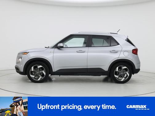 2023 Hyundai VENUE SEL