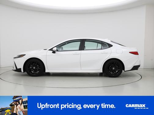 White 2025 Toyota Camry SE