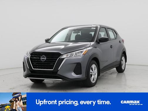 Gray 2024 Nissan Kicks S
