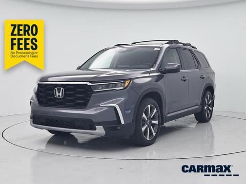 Gray 2025 Honda Pilot Elite