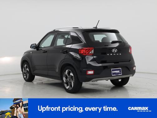 Black 2024 Hyundai VENUE Limited