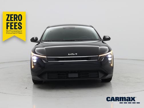 Black 2025 Kia K4 LX