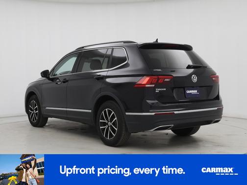 Black 2021 Volkswagen Tiguan SE