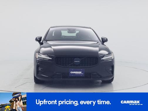 2023 Volvo S60 B5 Plus Black Edition