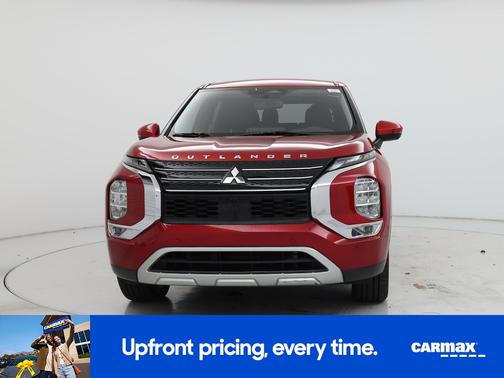 2023 Mitsubishi Outlander SE