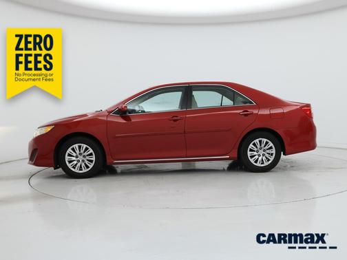 Red 2014 Toyota Camry LE