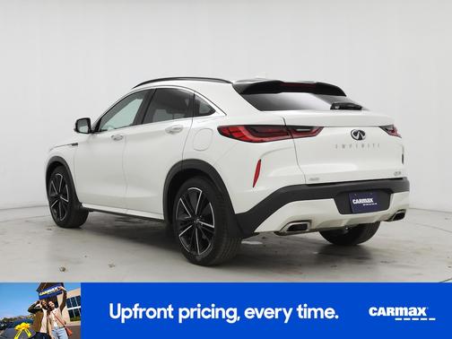 2022 INFINITI QX55 Essential