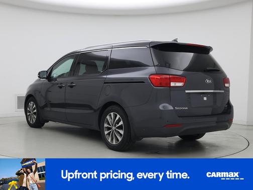 Gray 2017 Kia Sedona SX