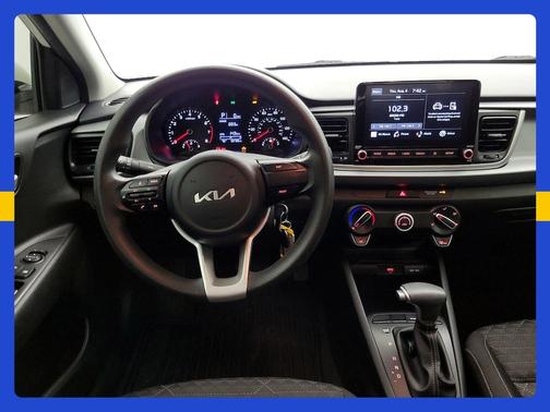 White 2023 Kia Rio LX