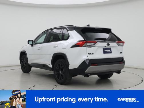White 2025 Toyota RAV4 Hybrid XSE
