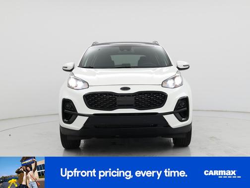 White 2022 Kia Sportage Nightfall