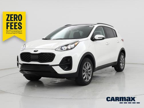White 2022 Kia Sportage Nightfall