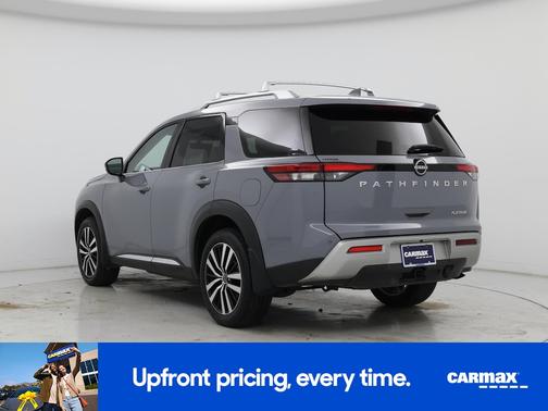 2025 Nissan Pathfinder Platinum