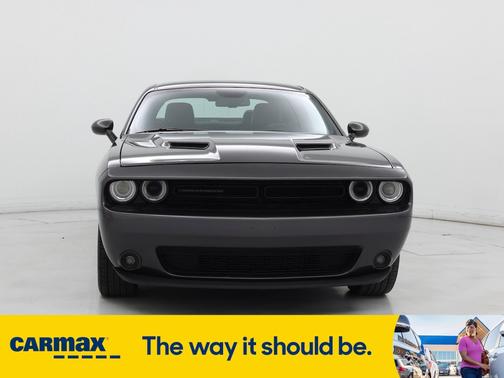 2018 Dodge Challenger SXT Plus