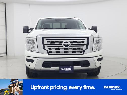 2020 Nissan Titan SV