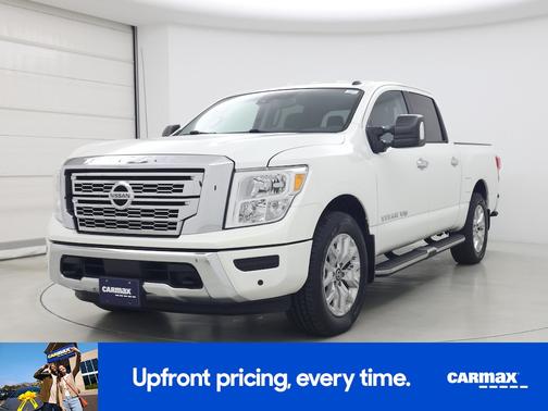 2020 Nissan Titan SV