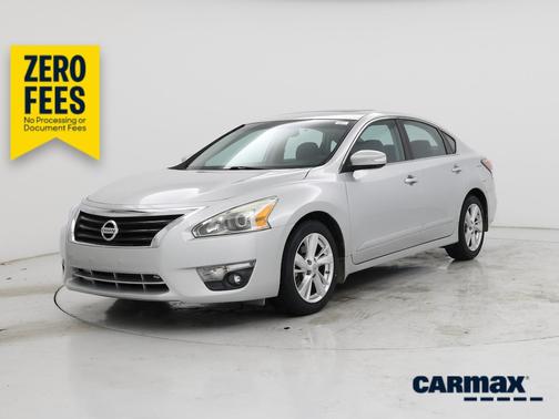 Silver 2015 Nissan Altima SV