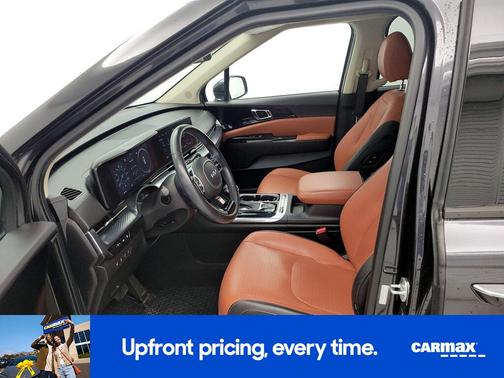 Gray 2022 Kia Carnival SX Prestige