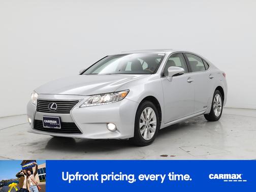 Silver 2014 Lexus ES 300h