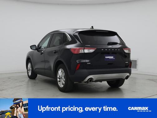 Black 2020 Ford Escape SE