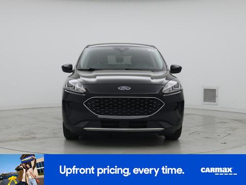 Black 2020 Ford Escape SE