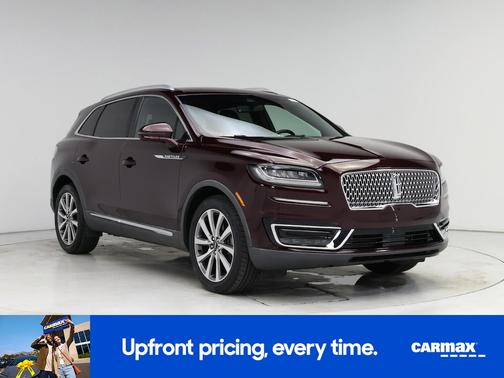 Burgundy 2019 Lincoln Nautilus Select