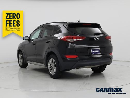 Black 2018 Hyundai TUCSON SE
