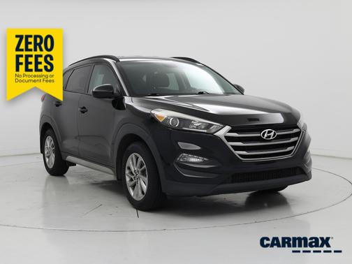 Black 2018 Hyundai TUCSON SE