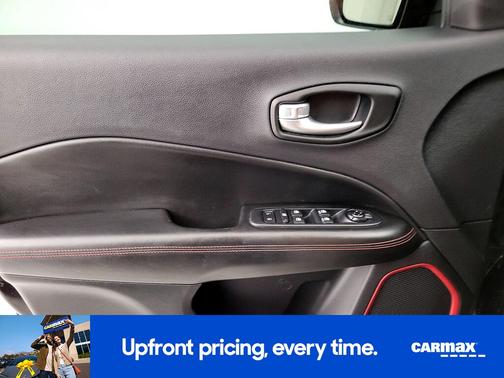 Black 2021 Jeep Compass Trailhawk