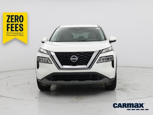 White 2022 Nissan Rogue SV