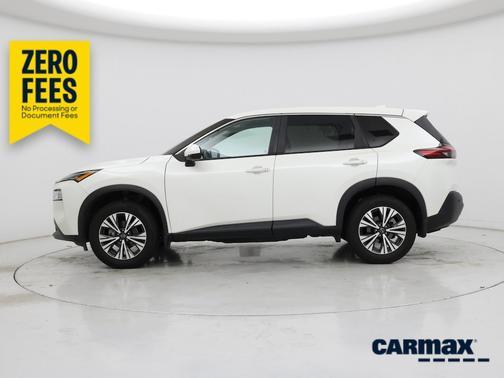 White 2022 Nissan Rogue SV